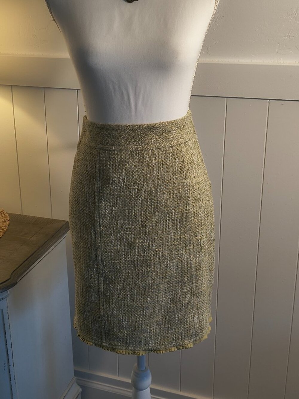 Ann Taylor Petite Size 4 Green Tweed Skirt | Fall Classic
